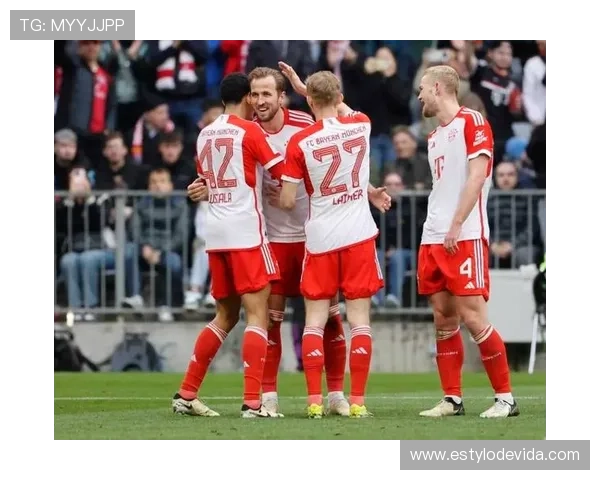 拜仁慕尼黑本赛季德甲高压逼抢战术表现稳健 拜仁慕尼黑本赛季德甲高压逼抢战术表现稳健