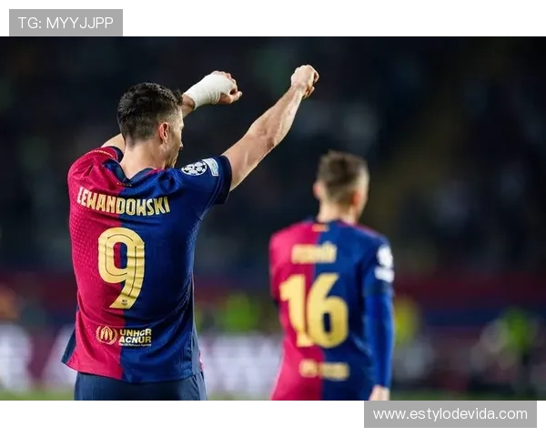 莱万多夫斯基连续赛季进球表现解析：稳定性是否领先同代射手