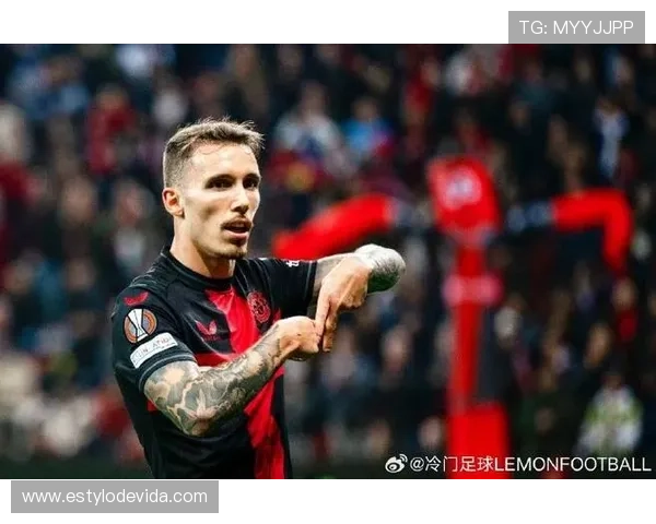 格里马尔多入选西班牙国家队近期名单,左路攻防表现稳健