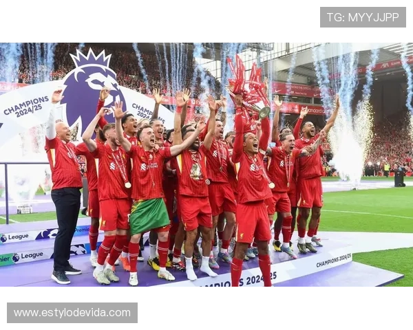 利物浦高强度压制表现波动,赛季中期稳定性面临考验 利物浦高强度压制表现波动,赛季中期稳定性面临考验